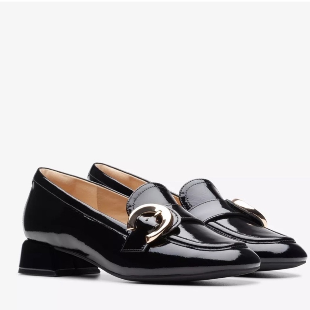 Clarks Womens Daiss Trim Buckle Pump Black Patent Size 9 NWOB Preppy Chic Office